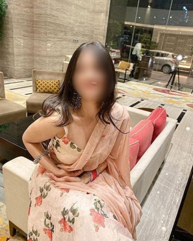 Verified Noida escort