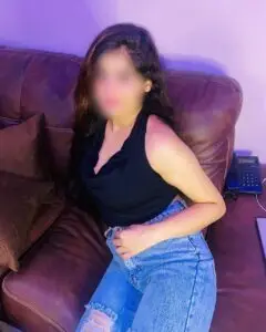 Call Girls in Sector 18 Noida